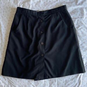 black button down athletic skirt with built in shorts 🖤